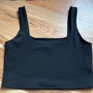 Express Body Contour Crop Top